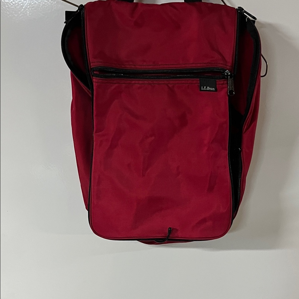 L.L. Bean Red Accessories Pack